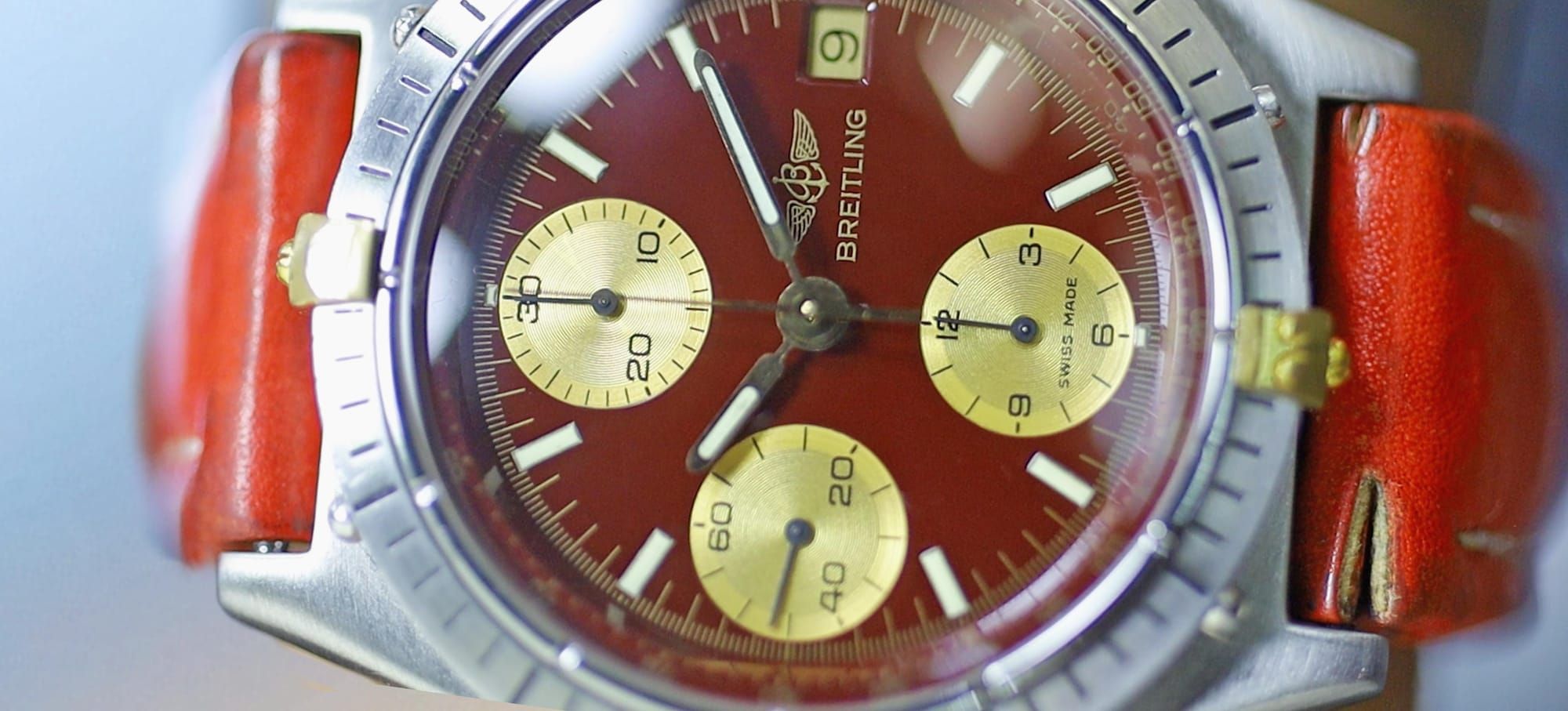 Breitling Chronomat 41 Burgundy Dial | 041449 | WATCH REVIEWS | No. 9